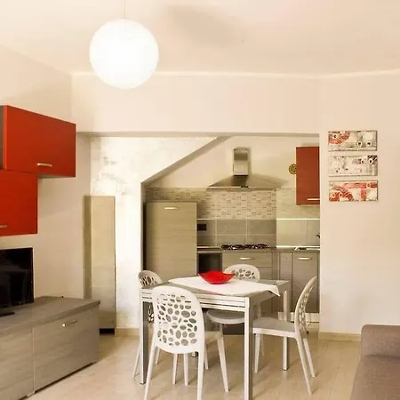 住宿加早餐酒店 里尔普里莫索尔住宿加早餐酒店 卡斯特尔萨多