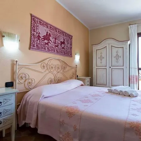 住宿加早餐酒店 里尔普里莫索尔住宿加早餐酒店 3*